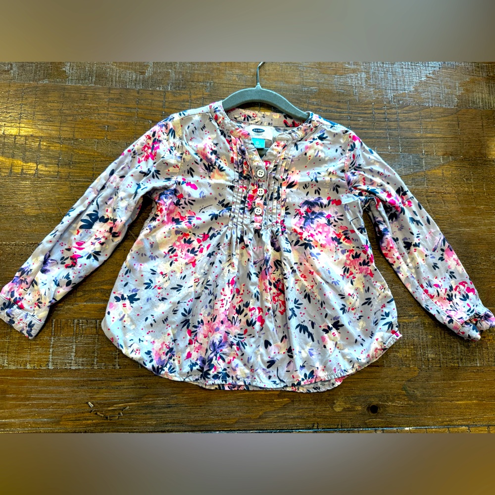 Little girl 4T blouse old navy